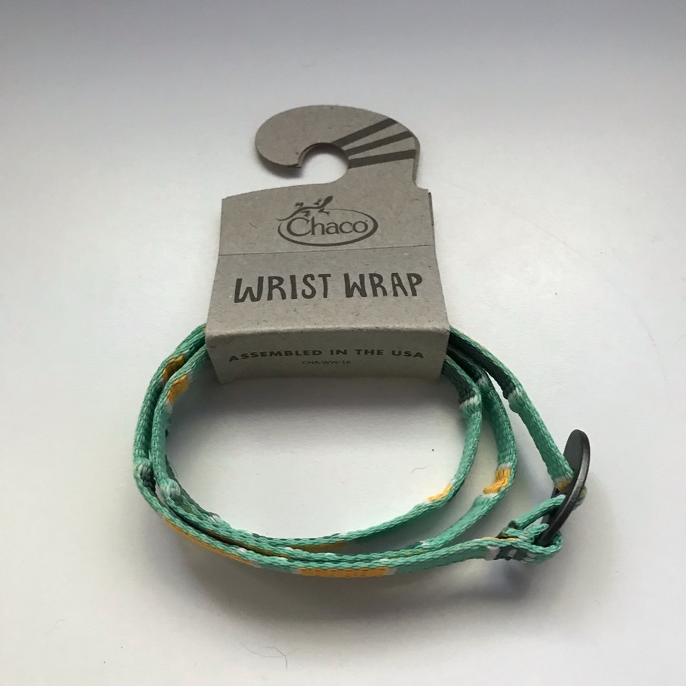 chaco wrist wrap